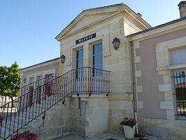 The town hall in Saint-Caprais-de-Blaye