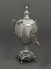 Silver tea urn and base, England, 1770–71