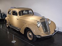 1935 Hupmobile Model 527-T sedan Aerodynamic