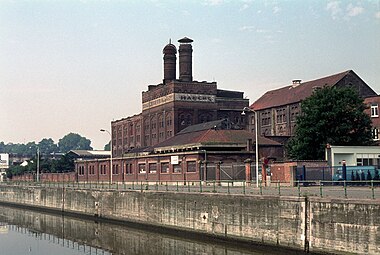 Haecht Brewery along the canal in Anderlecht, 1980
