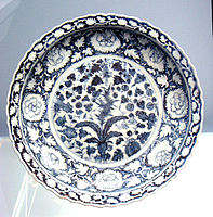 Blue and white plate, Jingdezhen, Yuan dynasty (1271-1368).