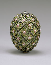 Rose Trellis Imperial Easter Egg (1907) by Peter Carl Fabergé.