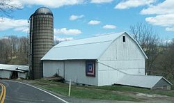 Barn on State Route 646