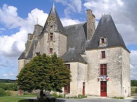 The chateau in Neuvicq-le-Château