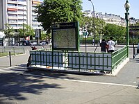 Street-level entrance at Porte d'Auteuil