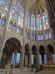 Rayonnant Gothic choir of St Denis.
