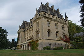 The chateau of Pitray in Gardegan-et-Tourtirac