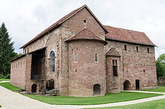 Apsiden der Einhardsbasilika in Steinbach/Odenwald (9. Jahrhundert)