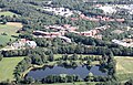 Drögen-Hasen-Teich im NSG; nördlich davon der Campus Wechloy der Universität Oldenburg