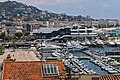 Hafen von Cannes mit dem Palais des Festivals et des Congrès