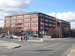 The Merrion Centre (shopping centre)