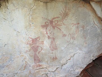 Cave paintings: Anthropomorphic and zoomorphic depictions in one hillside of "Los Órganos"