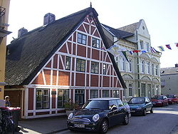 House (built 1817) at the street Auedeich in Finkenwerder