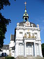 Das vor der Kreuzbergkirche stehende Gebäude der Heiligen Stiege aus dem Jahr 1746