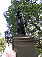 Statue at Independence Hall