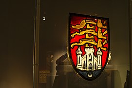 Stained-glass window with the arms of Bordeaux[17]