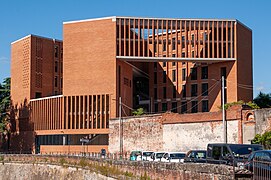 Seat of the Toulouse School of Economics (2019), by Grafton Architects, winner of the Pritzker Architecture Prize in 2020
