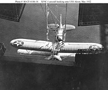 F9C Sparrowhawk successfully hooks on to Akron trapeze, May 1932.
