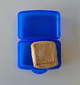 Brotdose aus blauem Kunststoff