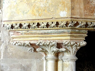 Decoration of fireplace in the chamber of the King