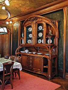 Dining room by Eugène Vallin (1903)
