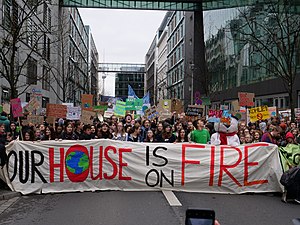 „Our house is on fire“ (deutsch: „Unser Haus steht in Flammen“) – Berlin, 29. März 2019