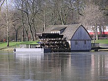 Schiffmühle in Minden, Nordrhein-Westfalen, an der Weser. Die Schiffmühle ist Teil der Westfälischen Mühlenstraße.