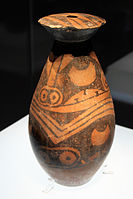 Pot; painted earthenware; height: 27.8 cm; in the Shijia style; Shaanxi History Museum