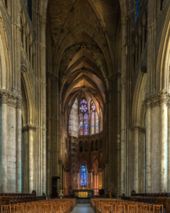 Vue intérieure de la cathédrale de Reims