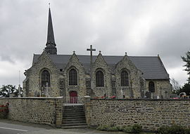 The church of Saint-Pierre, in Drouges