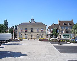 Paul Quellec Square