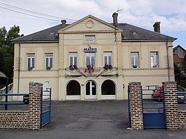 The town hall of Fontaines-lès-Clercs