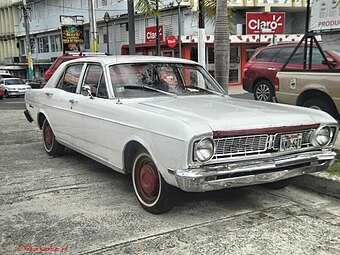 Old car in Moca barrio-pueblo