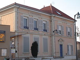 The town hall in Simandres