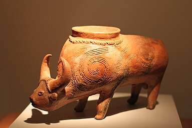 Vessel in the form of a water buffalo from Lopburi; 2300 BC; ceramic; height: 18 cm (73⁄32 in.)