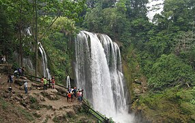 Pulhapanzak waterfall
