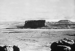 Photograph of Enchanted Mesa taken from Acoma in 1899