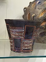 Kamares pottery, Heraklion Archaeological Museum, Crete (photo by Zde).