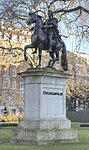 Equestrian statue of William III