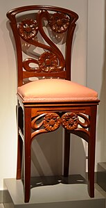 Chair by Gaspar Homar (1903)