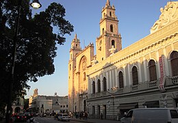 Mérida main square