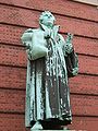 Martin-Luther-Denkmal vor dem Turm, von Otto Lessing (1912)