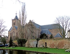 Grote Kerk, Kern 1327, Hal­len­kirche 1435, Wieder­her­stellung 1514, reformiert 1566