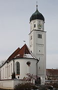 Baiers­ho­fen: Turm­schaft spät­go­tisch, Kirche und Oktogon mit Haube barock
