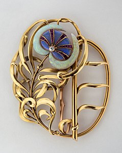 Philippe Wolfers, Plumes de Paon ('Peacock Feathers'), belt buckle (1898)