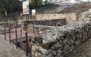 Roman thermes in Drobeta