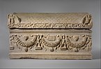 Roman marble sarcophagus with segmented garlands decorated with flowers and fruits, 200-225 CE, Tarsus, Cilicia (modern Turkey).[3]