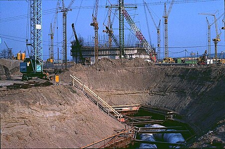 Baustelle Kernkraftwerk am 5. April 1976