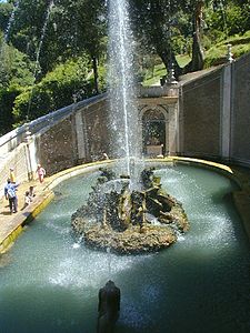 The fountain of the dragons from above