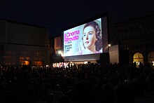 Open-Air-Vorstellung im Rahmen des Il Cinema Ritrovato-Filmfestivals im Juli 2015 in Bologna, Italien